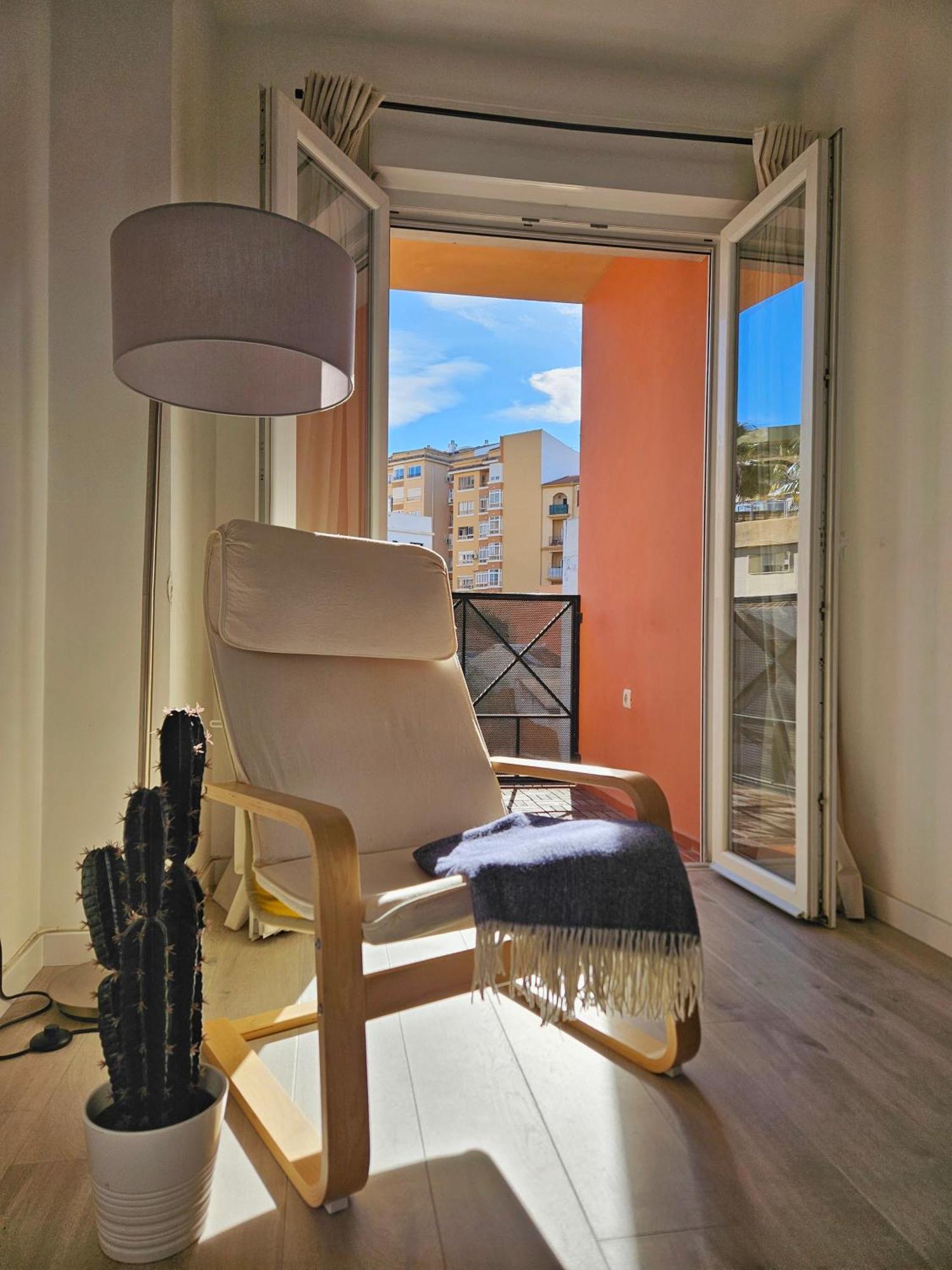 Apartamento Plaza Capuchinos Lägenhet Málaga Exteriör bild